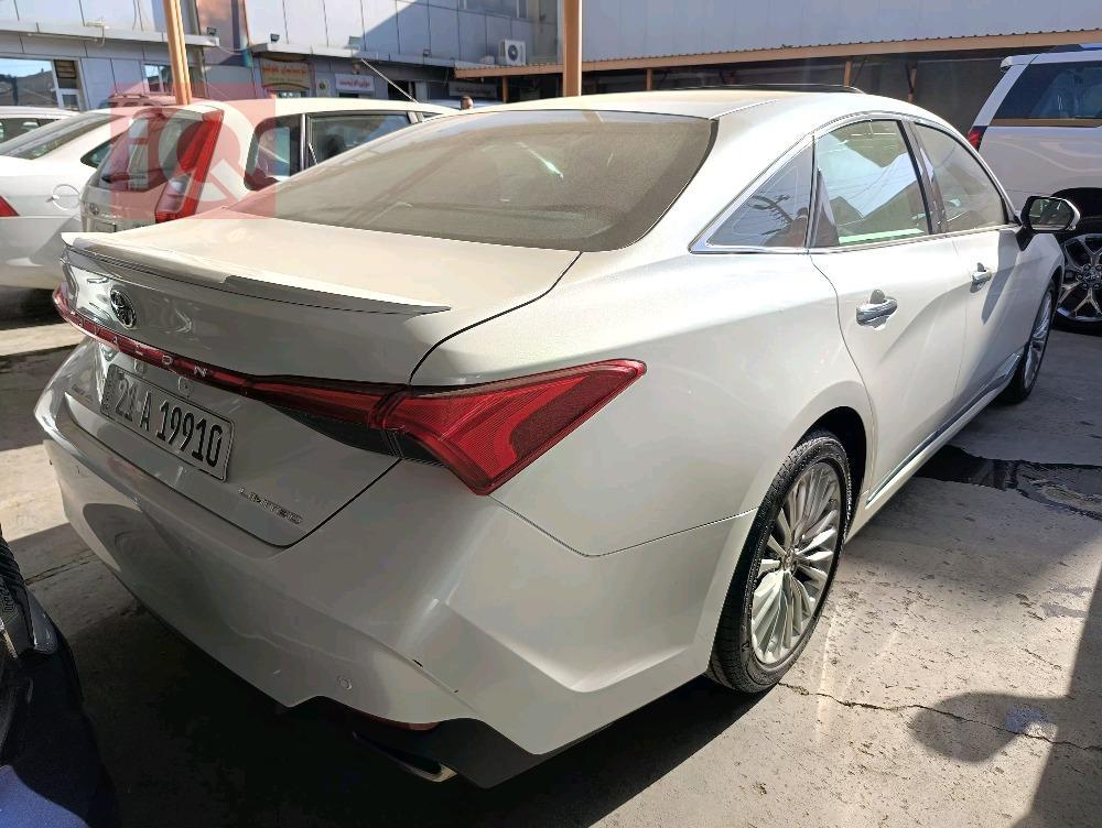 Toyota Avalon